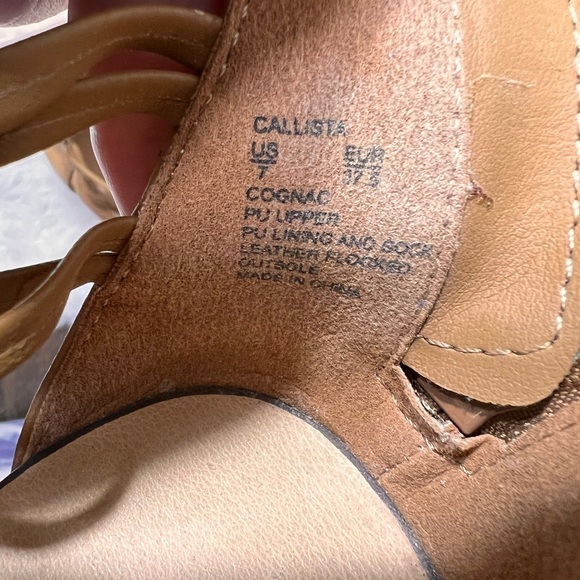 Just Fab Callista womens sandals size 7 - Picture 2 of 6